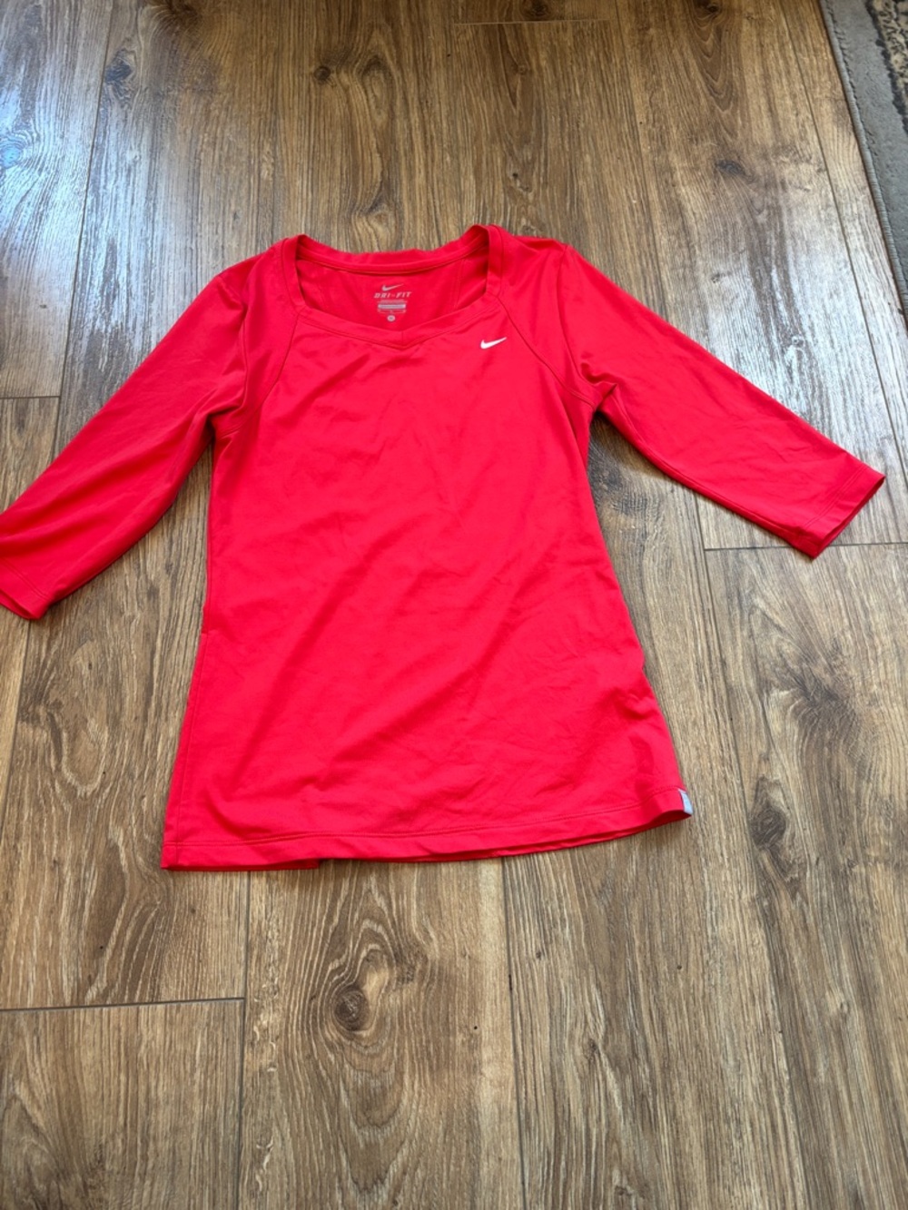 Nike Bright Red Performance Scoop-Neck Top size M